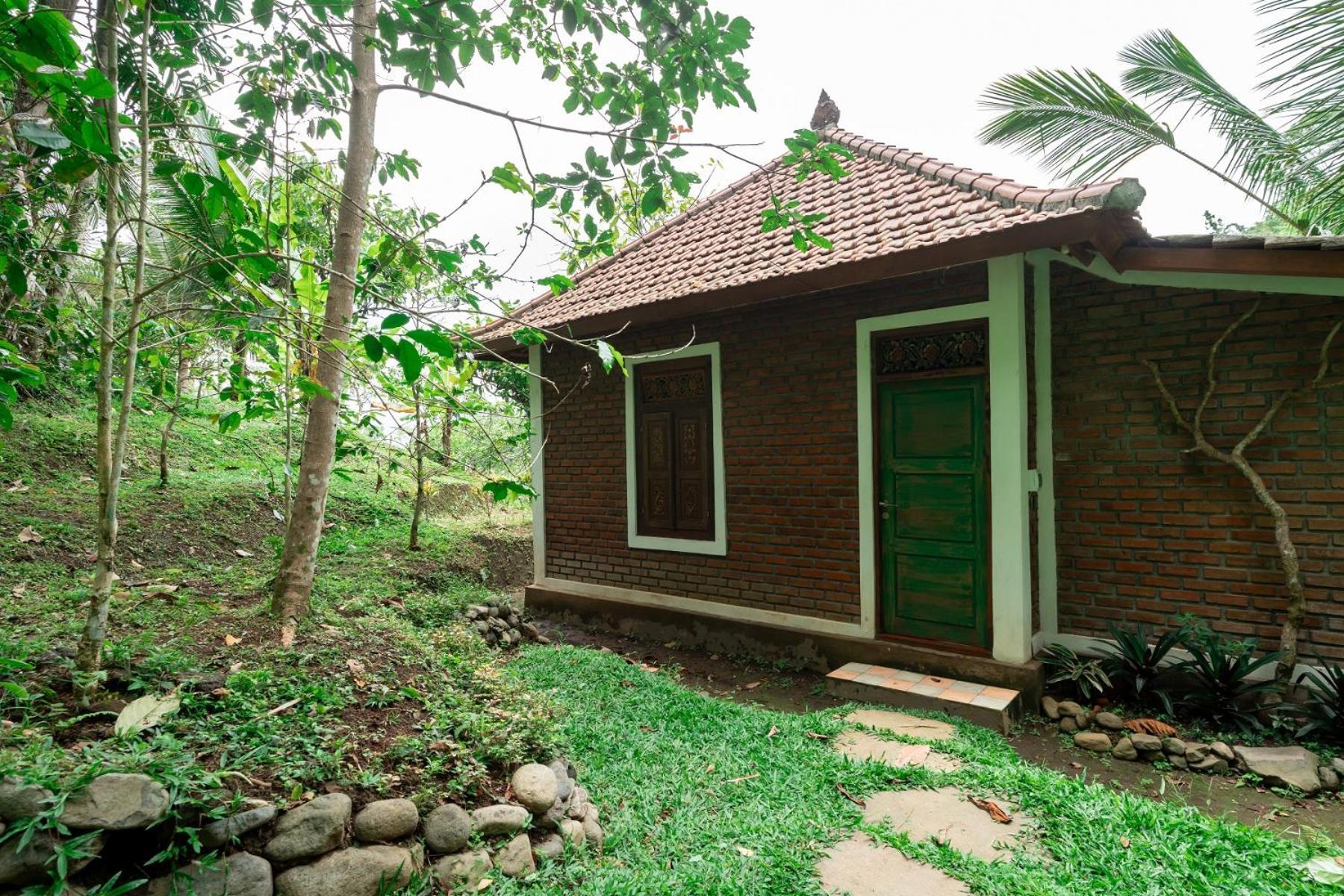 Saridevi Ecolodge Джатилувих Экстерьер фото