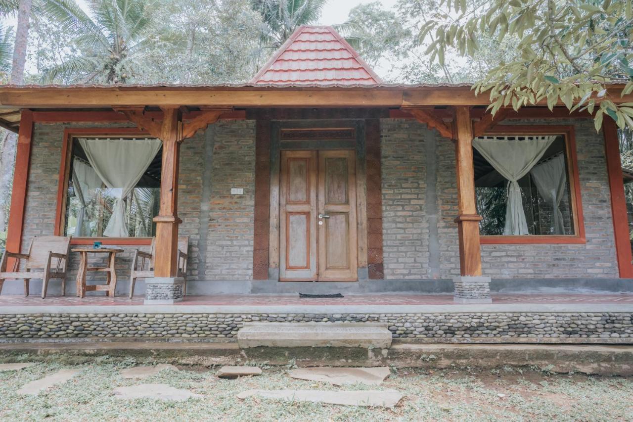 Saridevi Ecolodge Джатилувих Экстерьер фото